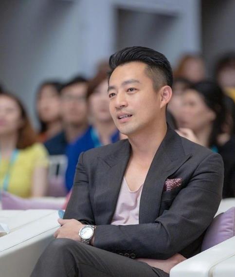 娱乐圈伪富豪天涯_豪门伪富豪_许雅钧真实身份